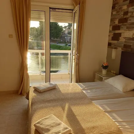 Sunset_apartments Only 15 Meters From The Sea 3* Néos Marmarás